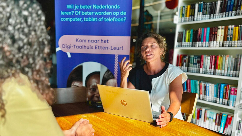 Digi-Taalhuis is er voor alle taal- en digitale hulpvragen