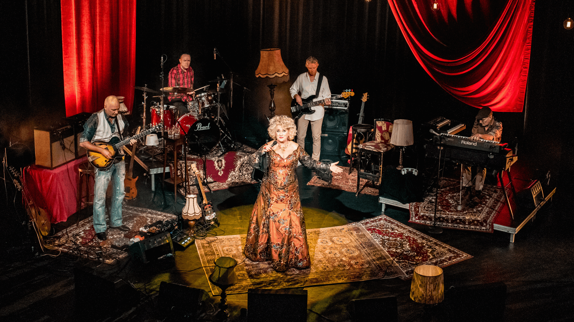 Karin Bloemen & Old School Band